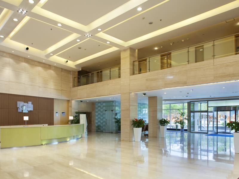 Holiday Inn Express Tianjin Airport By Ihg Exteriör bild